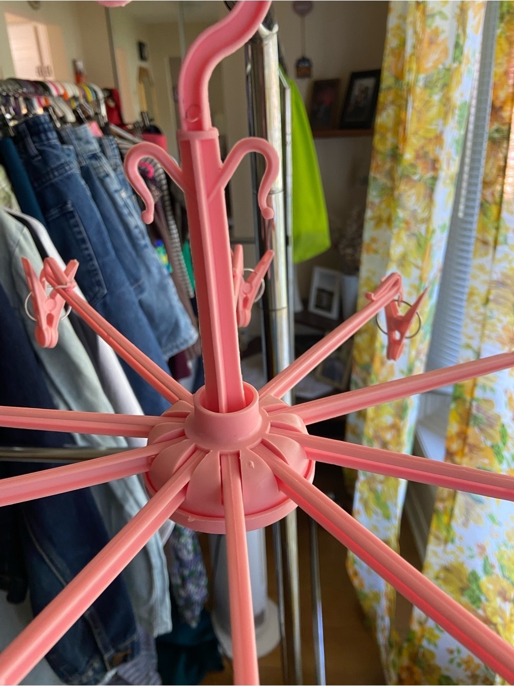 Pink Foldable Hanging Drying Rack with Clips - Picture 3 of 4